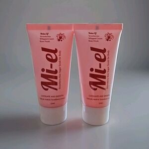 2X Mi-el Strawberry Kiss Sugar Scrub Salicylic Acid Strawberry Extract 32ml Each